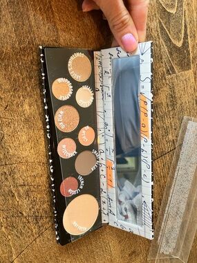 MAC Cosmetics NEW Smarty Pants eyeshadow highlighter + free Lipglass SALE